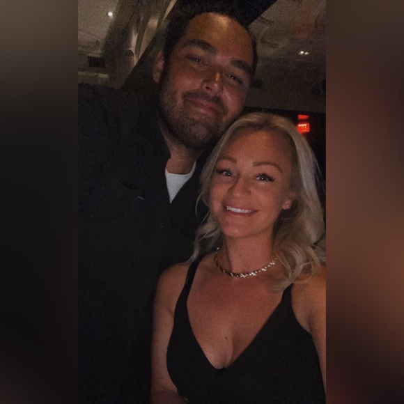 Meet your Posher, Lacey - Picture 2 of 2